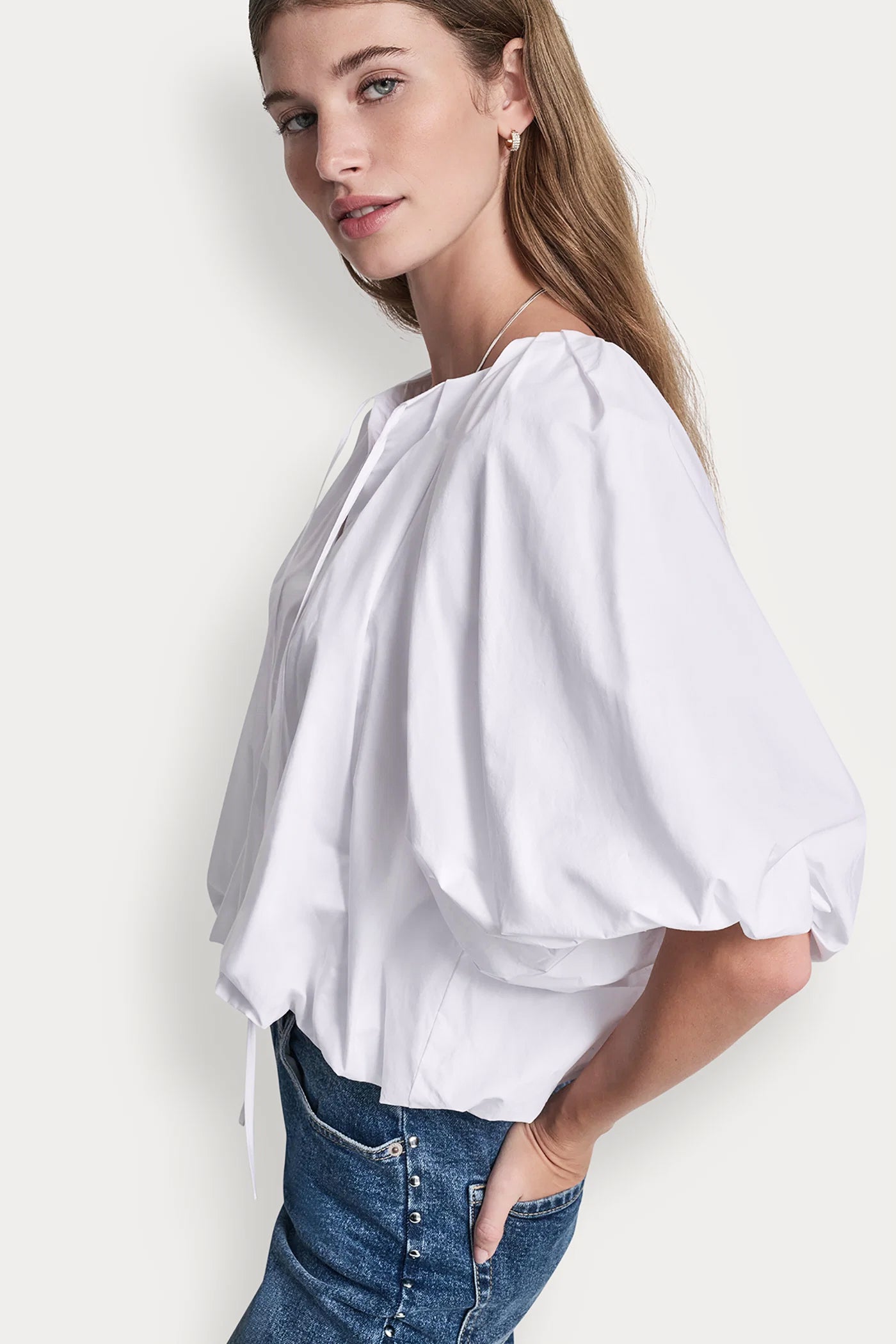 SHORT-SLEEVE BUBBLE TOP - Image 4