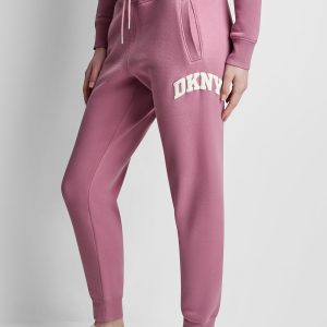 MID-RISE VARSITY LOGO JOGGER
