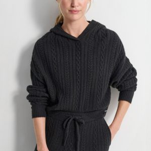 COZY CABLE SWEATER HOODIE