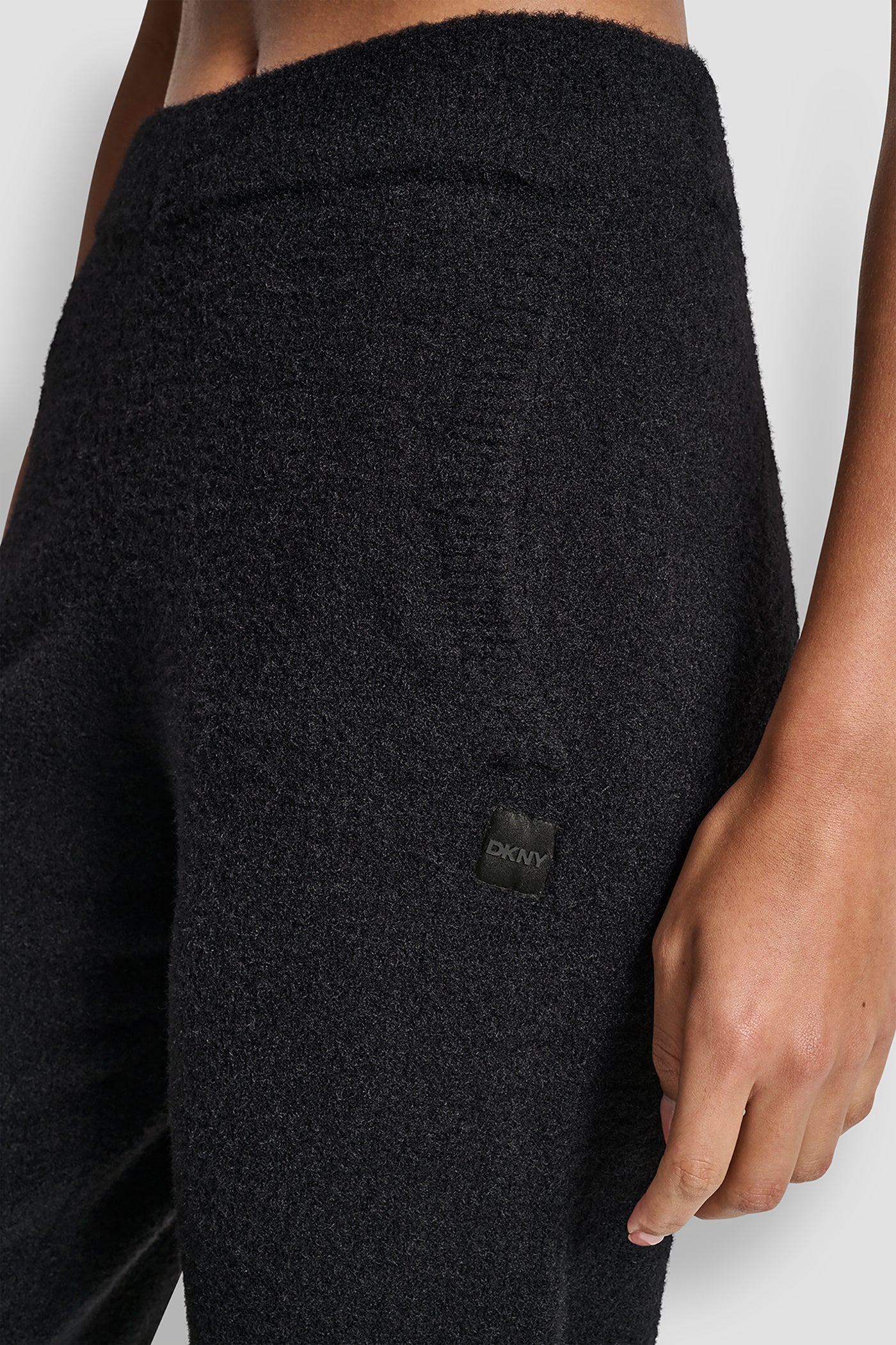 FEATHER YARN JOGGER WITH POCKETS AND TONAL LOGO - Image 5